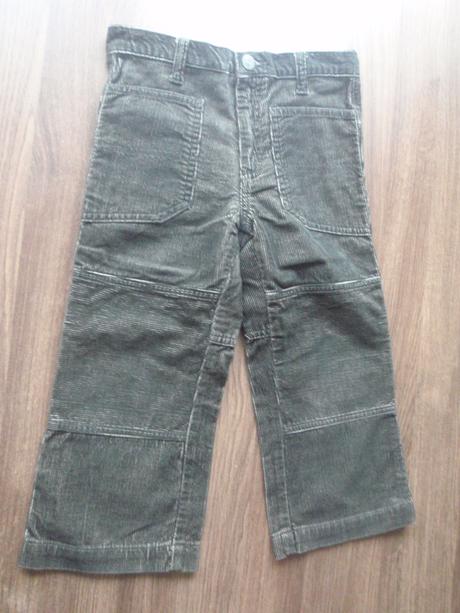 Menčestrové nohavice, 104