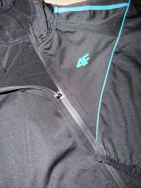 Kvalitná mikina 4f, 128