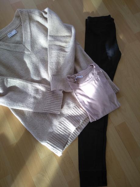 Balík oblečenia s, s