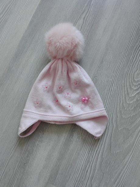 Čiapka prechodná, 74