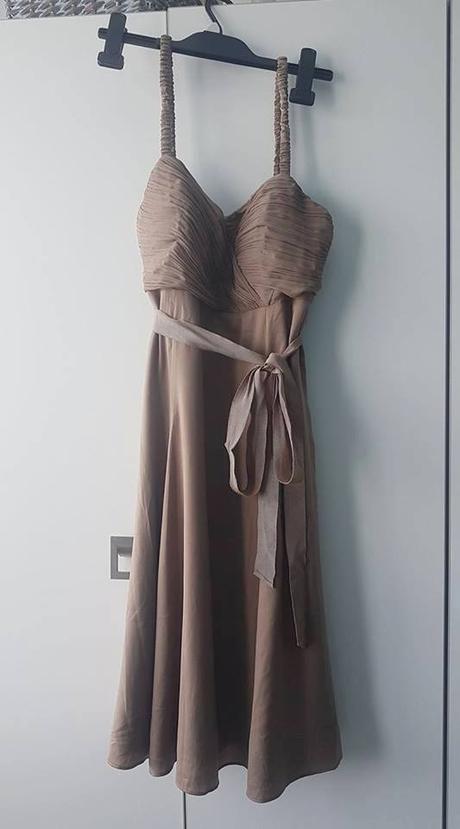 Retro spoločenské šaty na ramienka, s