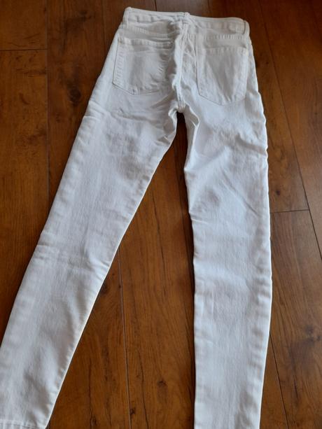 Nohavice, bershka,36