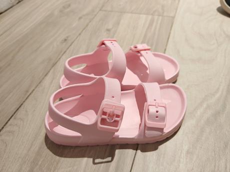 Lahucke sandalky 29 vd 18,5 cm, 29