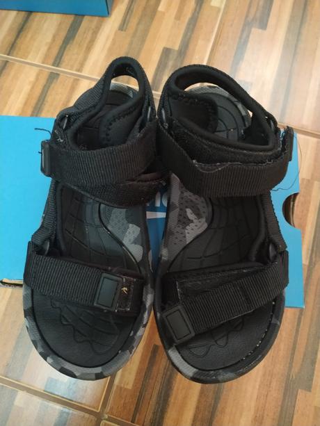 Sandále, sprandi,31