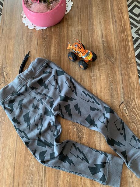 H&m teplačky, h&m,110