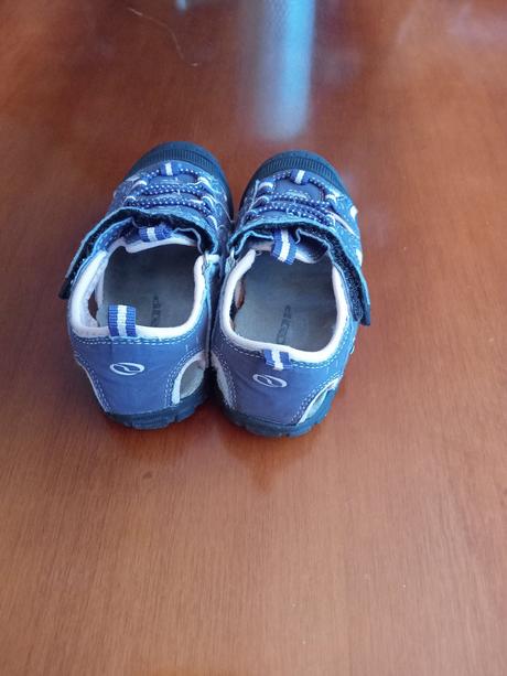 Športové sandálky, 26