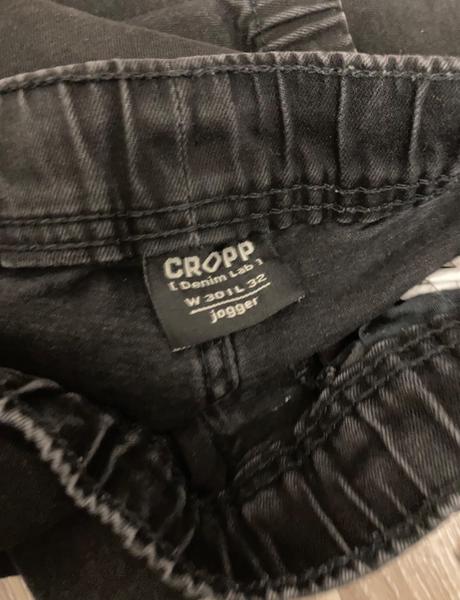 Cargo kapsáčové čierne nohavice cropp w30 /l 32, 32