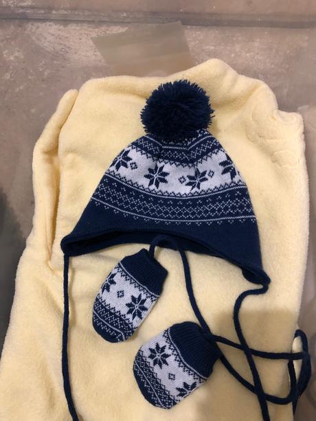 Zimná čiapka + rukavičky, kik,42