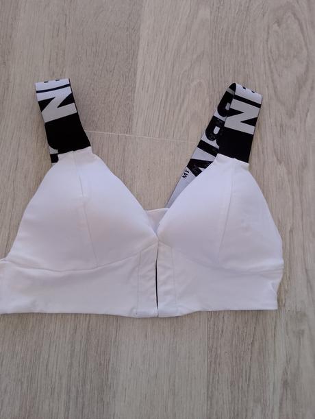 Podprsenka nebavia m, nebbia,m