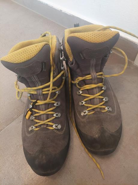 Asolo turistická obuv, vibram podrážka, 39