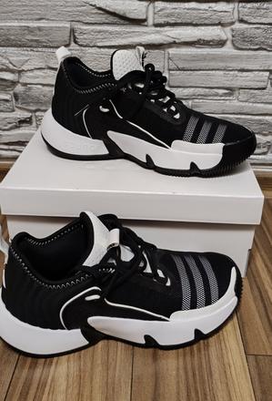 Basketbalové tenisky, adidas,38