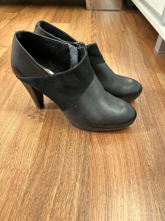 Kvalitne kožené poloclenkove cizmy zo spanielska, 39