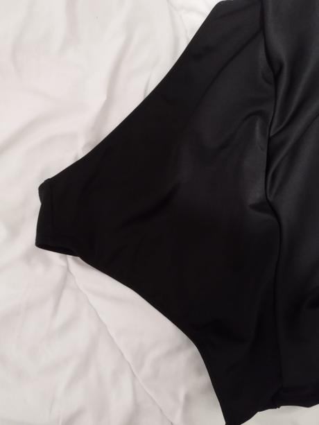 Plavky so sukničkou., l