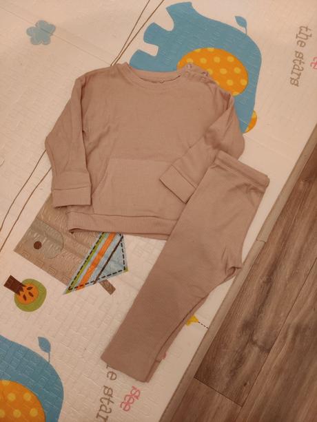 Béžová suprava, f&f,86