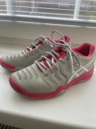 Tenisky super stav, asics,34