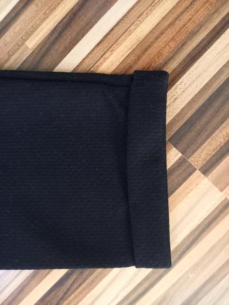 Malé čierne šatky s, c&a,s