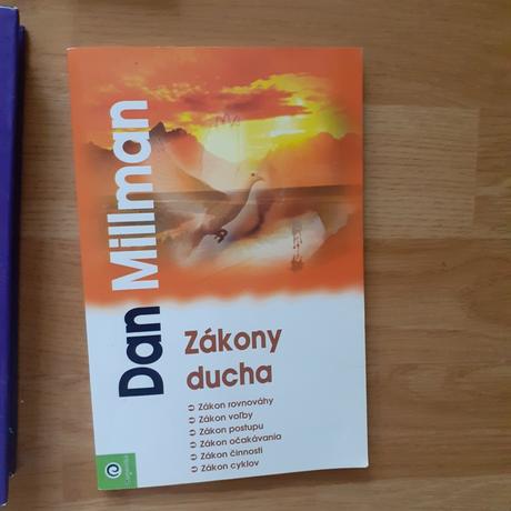 Motivačná a ezoterická literatúra.,