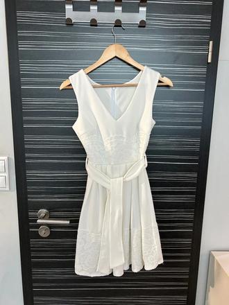 Elegantné šaty, xs