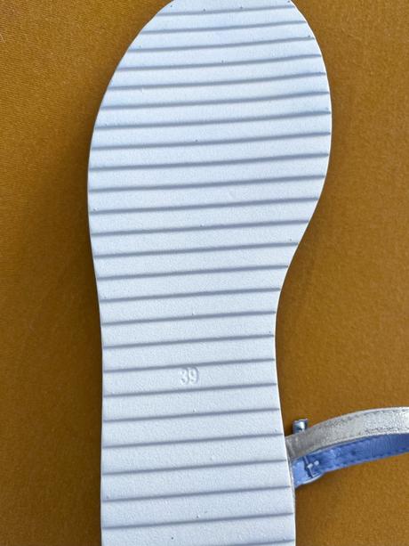 Strieborné sandálky/sandále, 39