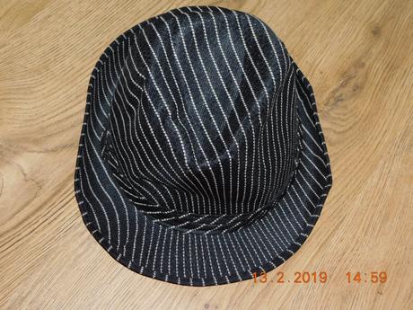 Klobúk na karneval,