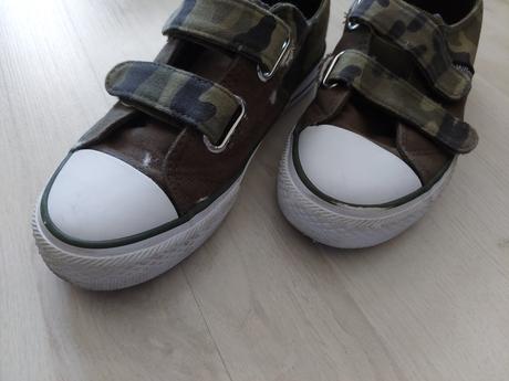 Maskáčové tenisky č.33, 33