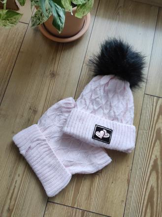 Čiapka a nákrčník, ajs,104