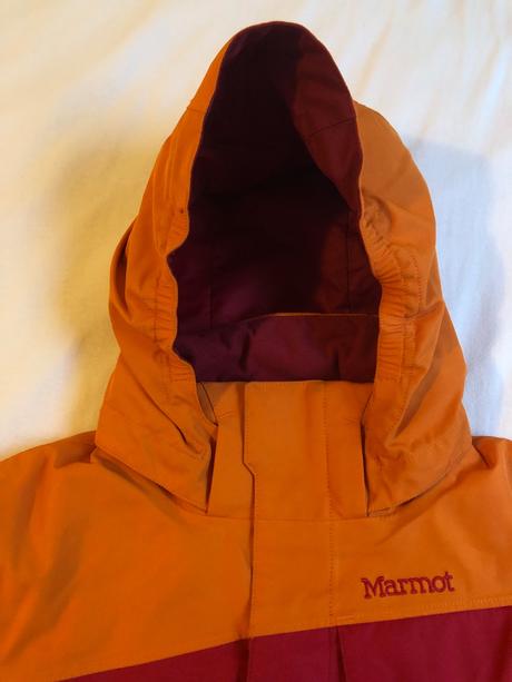 Nepremokavá marmot bunda, 122