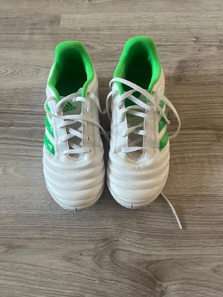 Halovky, adidas,38