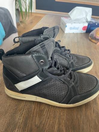 2 x prechodne topanky, 36