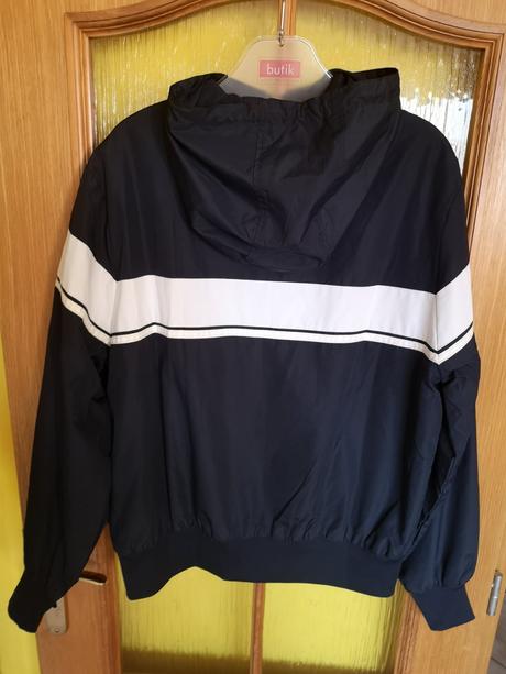 Sergio tacchini pánska šuštáková bunda veľkosť m, m