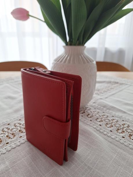 Dámska peňaženka, lara bags