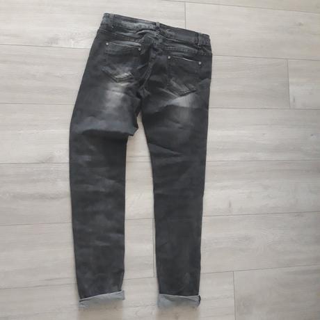 Šedočierne rifle m, m