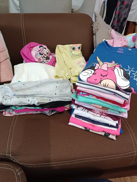 Balík oblecenia, 104–116