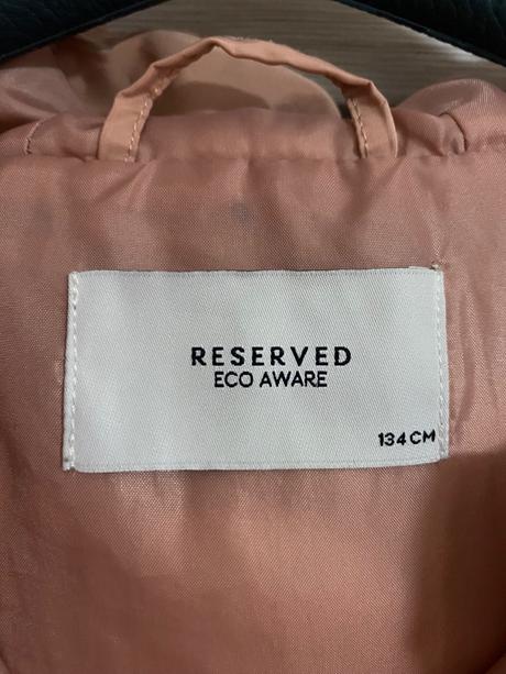 Bunda, reserved,134