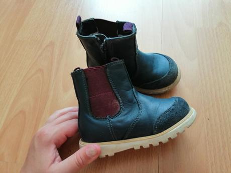 Kožené čižmičky, 22