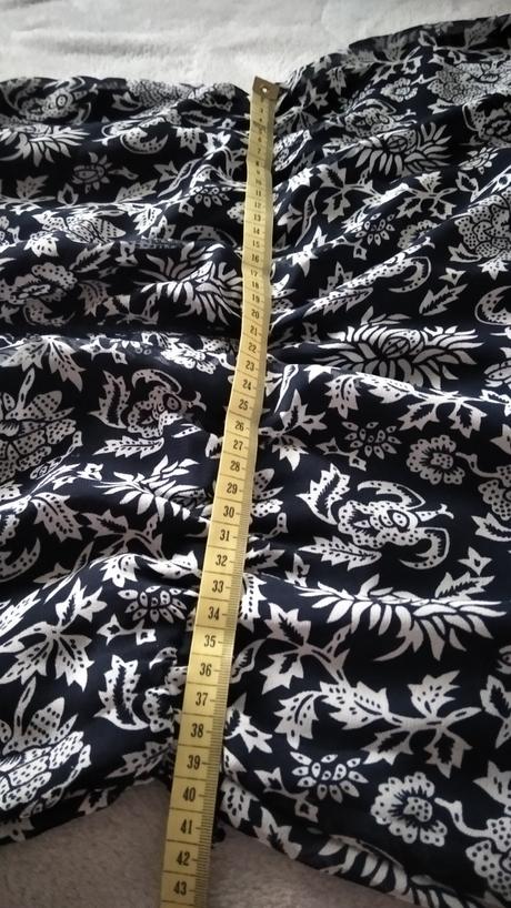 Tmavomodré šaty, george,40