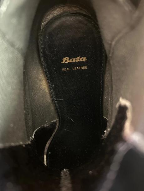 Kožené čižmičky, baťa,39