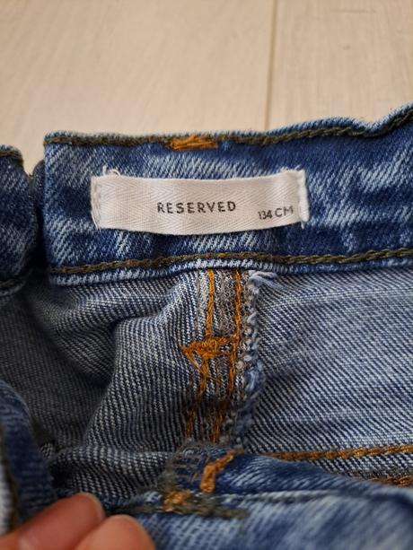 Rifle hrubšie, reserved,134