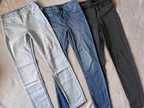 3x džegíny, h&m,134