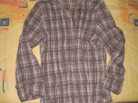 Bluzka alebo kosela, 128