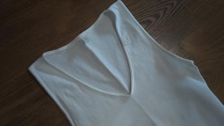 Biele tielko elegantné, 146