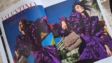 Elle uk december 2019 - katie holmes, 