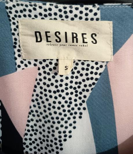 Letné šaty desires, s