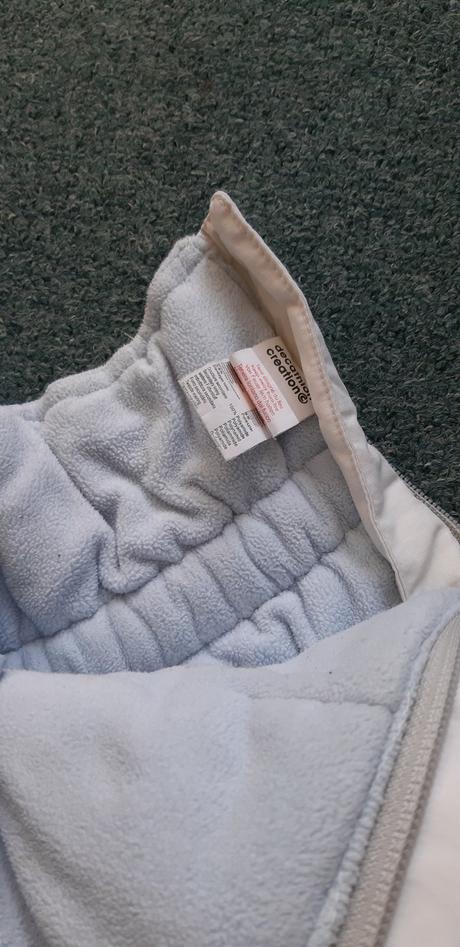 Oteplovačky hrubé, 104