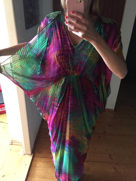 Spoločenské šaty, 38