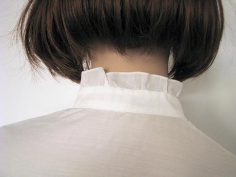 Blúzka s volánmi a stojačikom, m