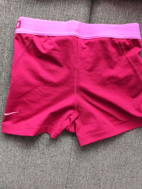 Nike pro šortky s, nike,s