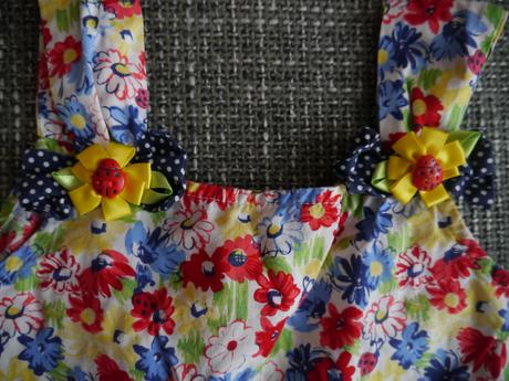 Lienkové šatičky, 98