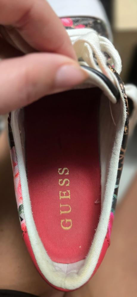 Guess tenisky, guess,37