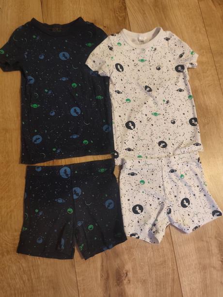 2x vesmírne, h&m,110